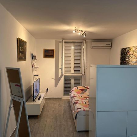 Studio Apartment Ivana - New Sweet Apartment ドゥブロブニク エクステリア 写真
