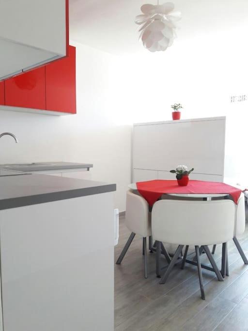 Studio Apartment Ivana - New Sweet Apartment ドゥブロブニク エクステリア 写真